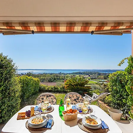 דירה Giardino 3 By Wonderful Italy סויאנו דל לאגו
