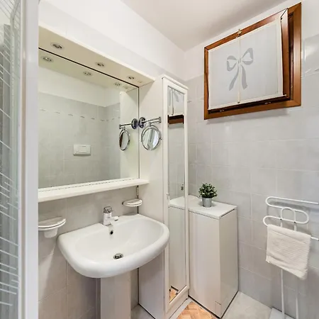 Apartamento Giardino 3 By Wonderful Italy *