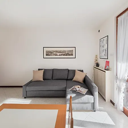 Apartamento Giardino 3 By Wonderful Italy